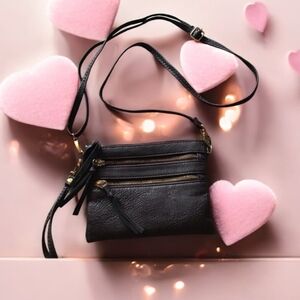 Crossbody bag faux leather 4 zipper compartments Outdoor event room for …